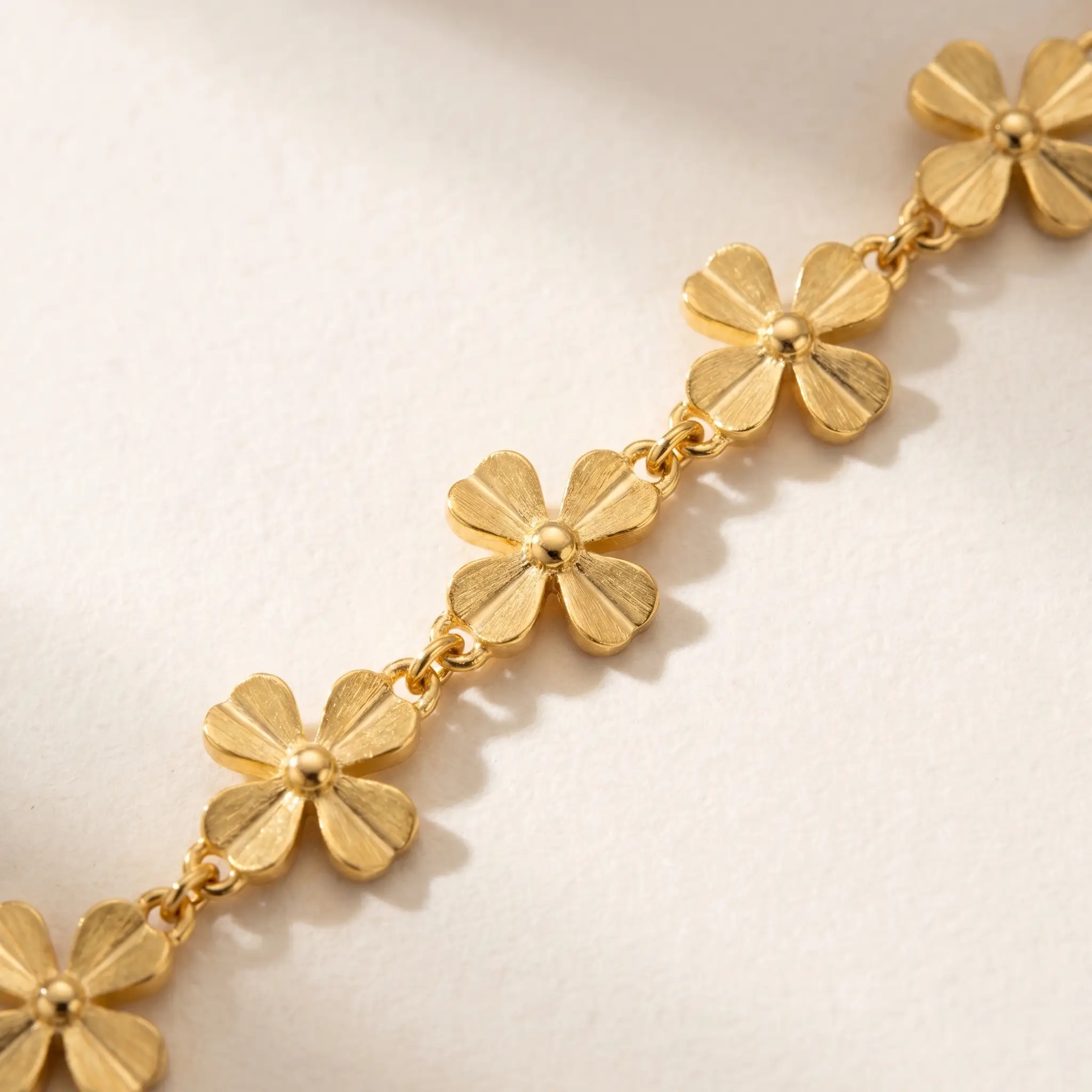 Daisy Charm Anklet - Image 4