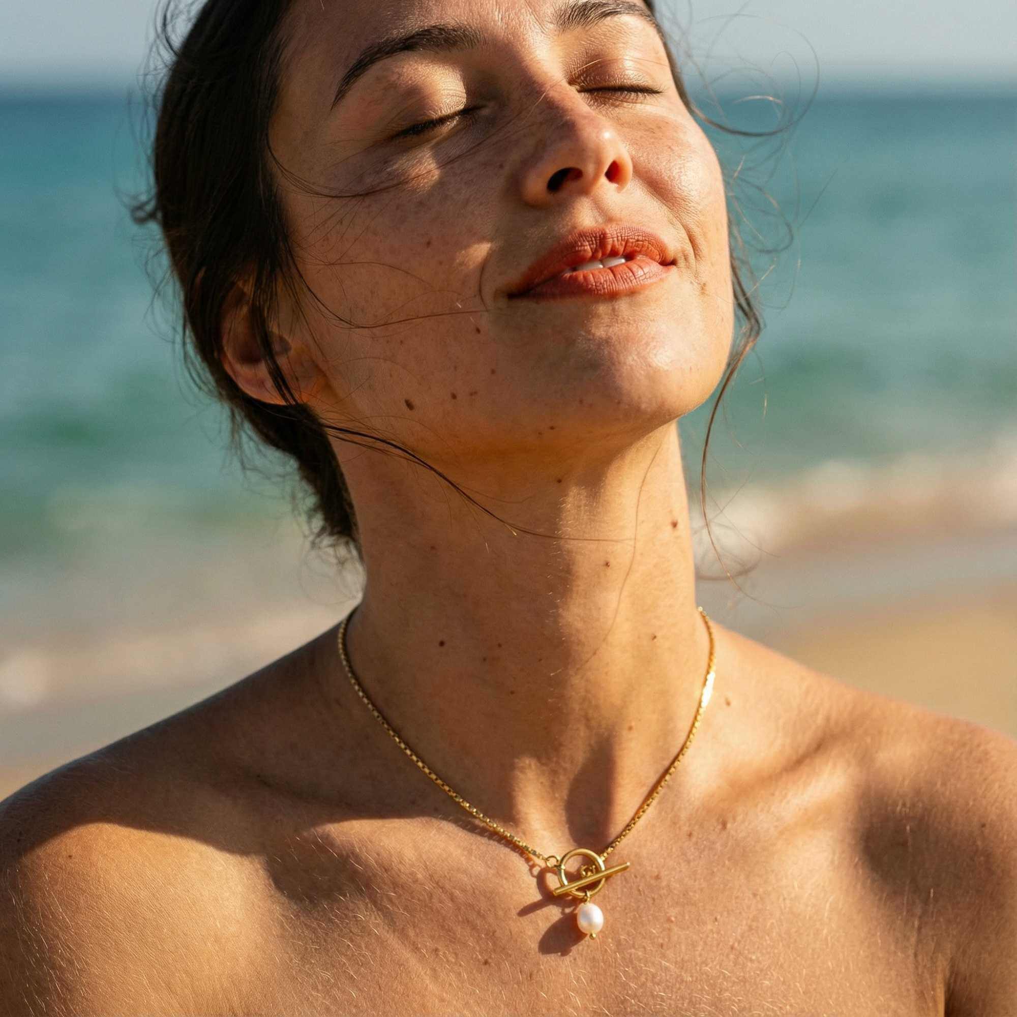 La Isla Pearl Toggle Necklace - Image 7