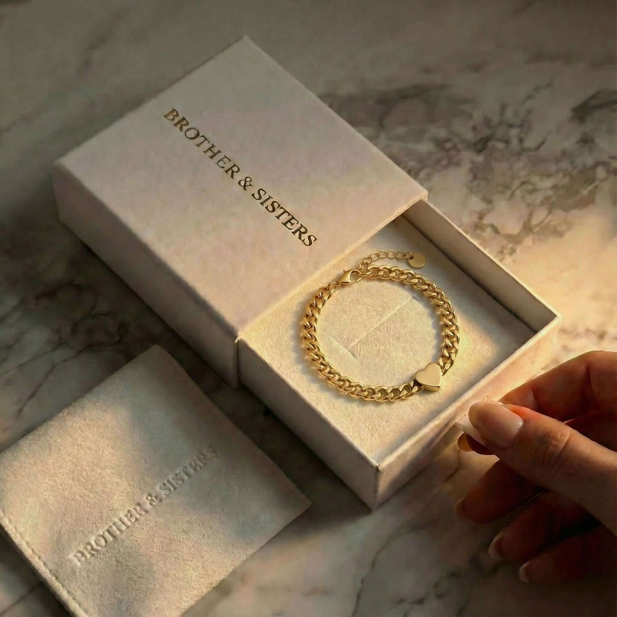 Love Couple Bracelet - Image 18