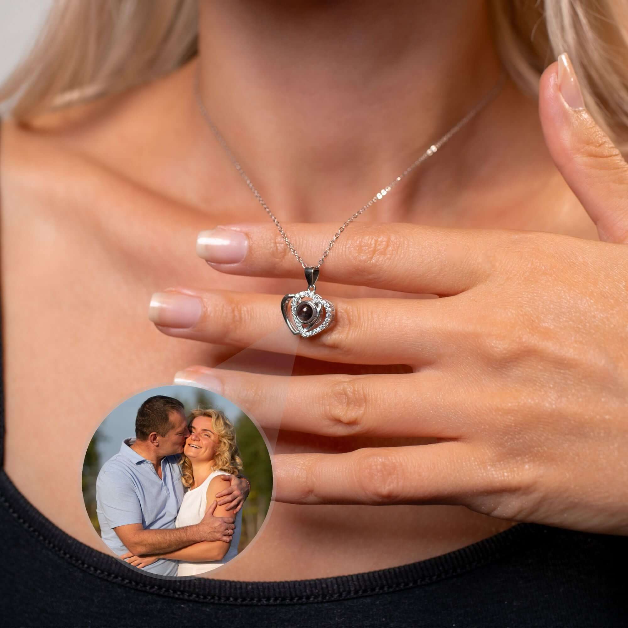 Lovers Photo Necklace - Image 3