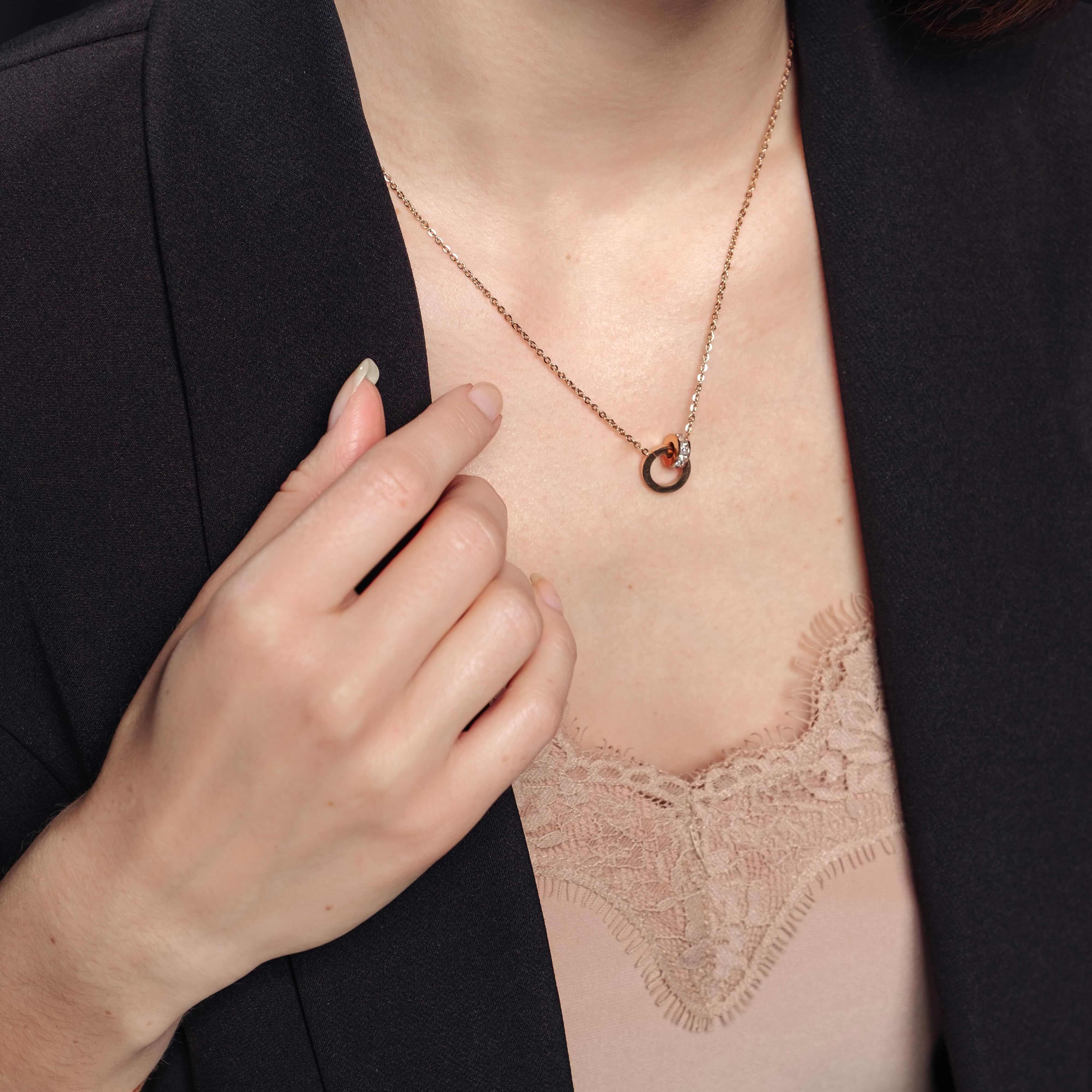 Necklace with Joined Rings & Crystals - Image 18