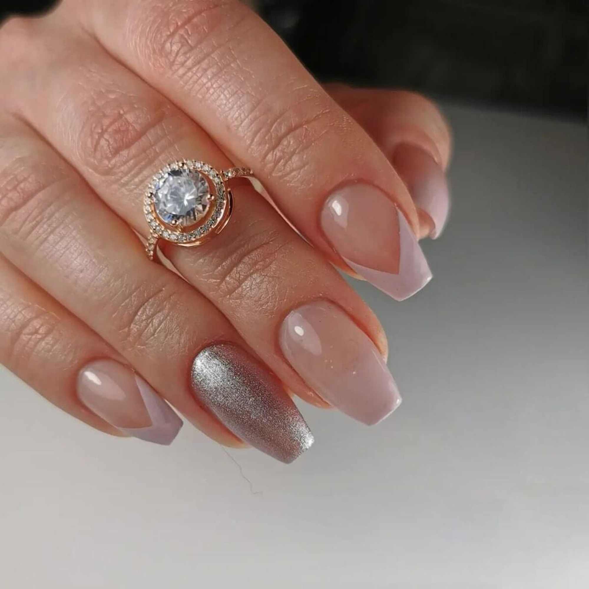 Silver Circle Ring - Image 4