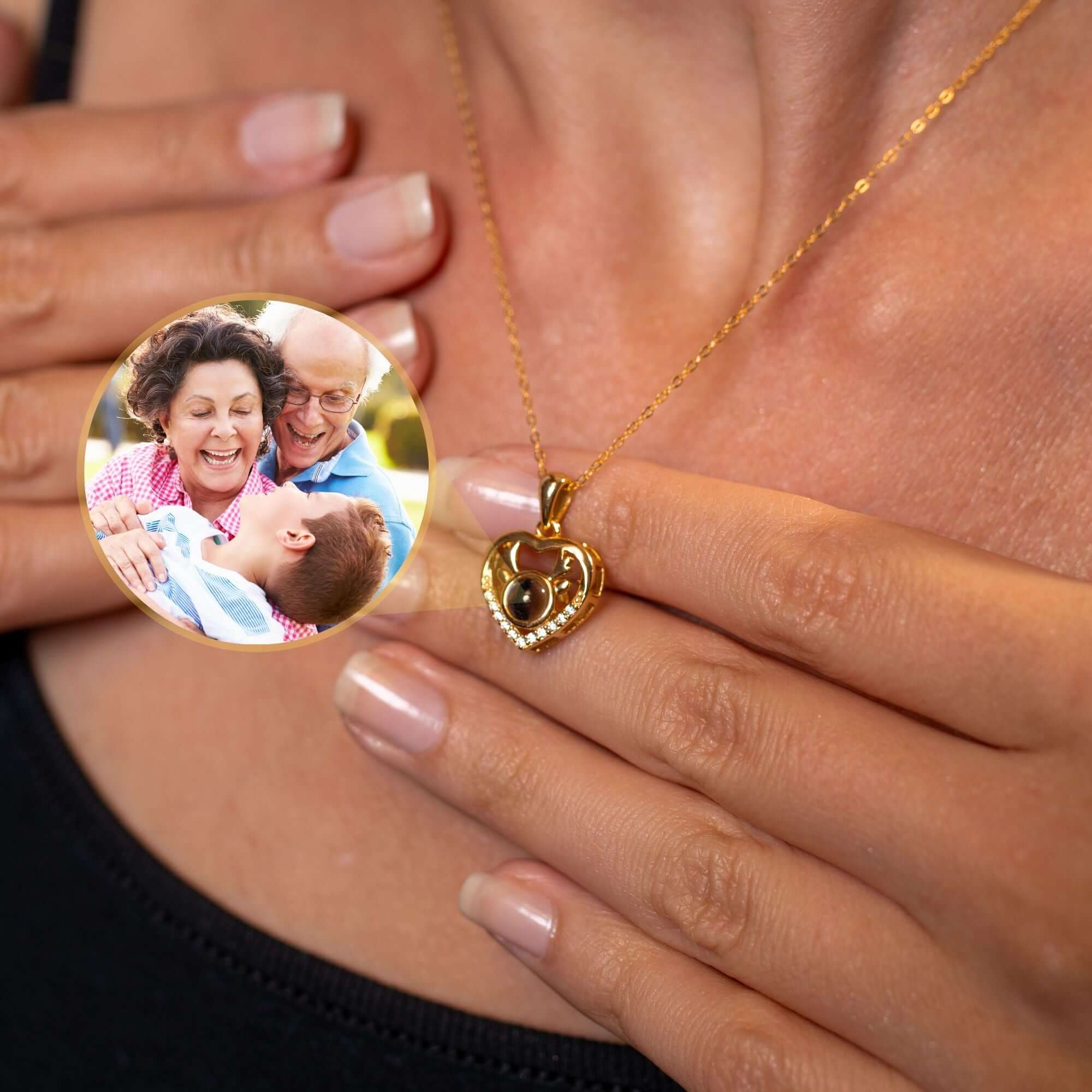 Winter Photo Necklace - Image 4